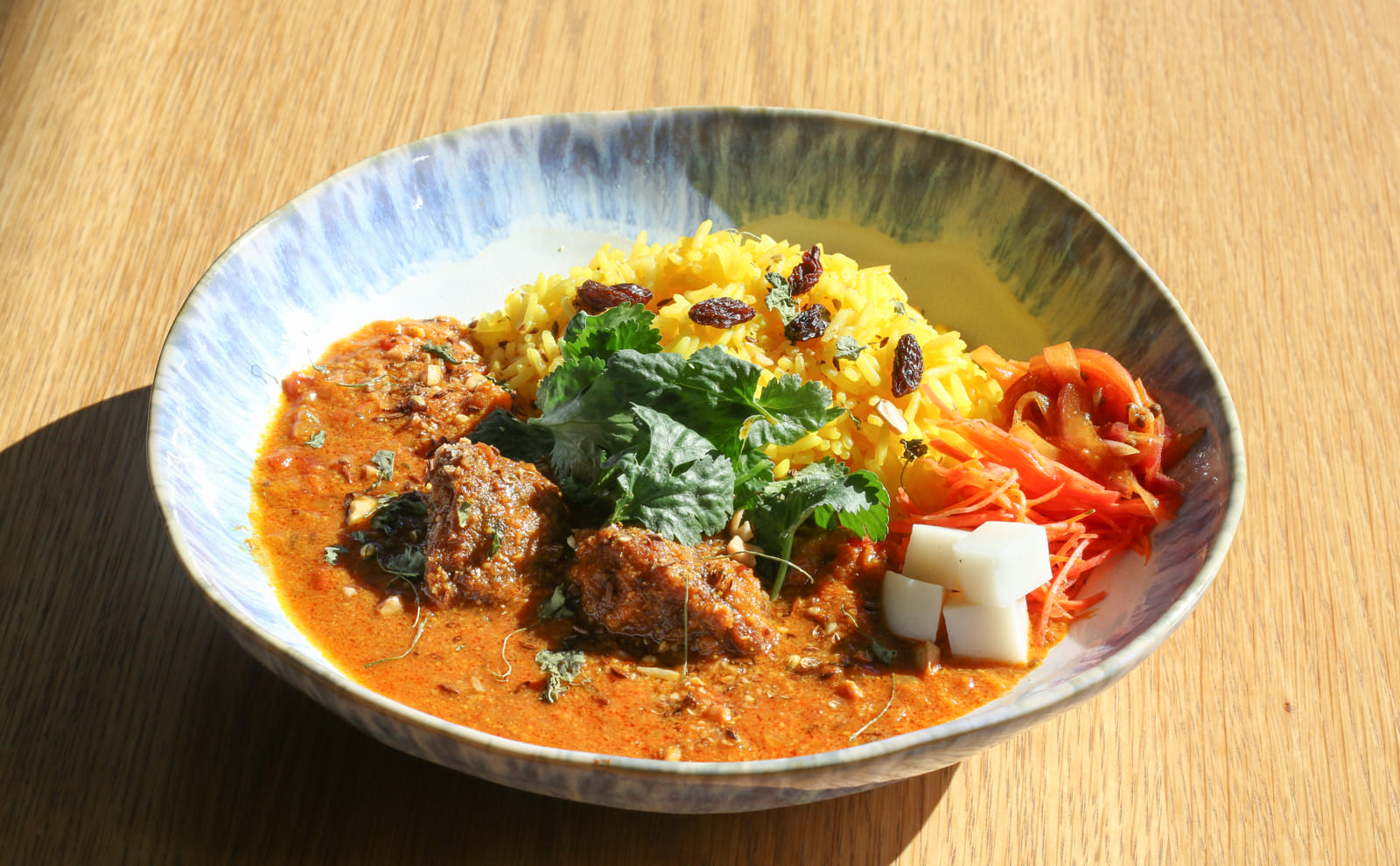 魚の旨みとスパイスが織りなす お魚で作ったコフタカレー